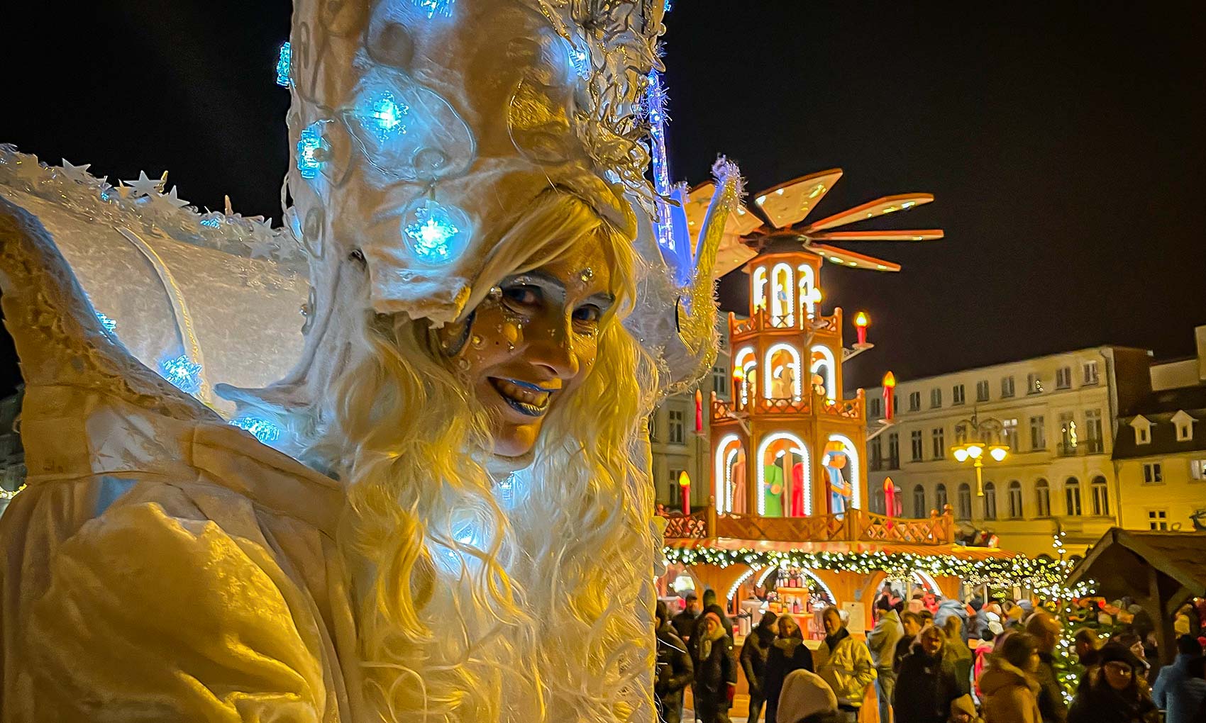 WeihnachtsmarktTermine Schweriner Weihnachtsmarkt → Der Stern im Norden